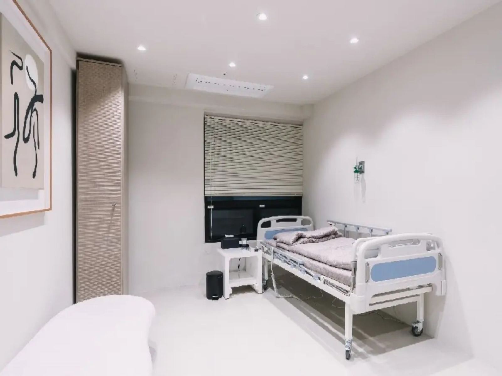 INIQUÉ Plastic Surgery Clinic