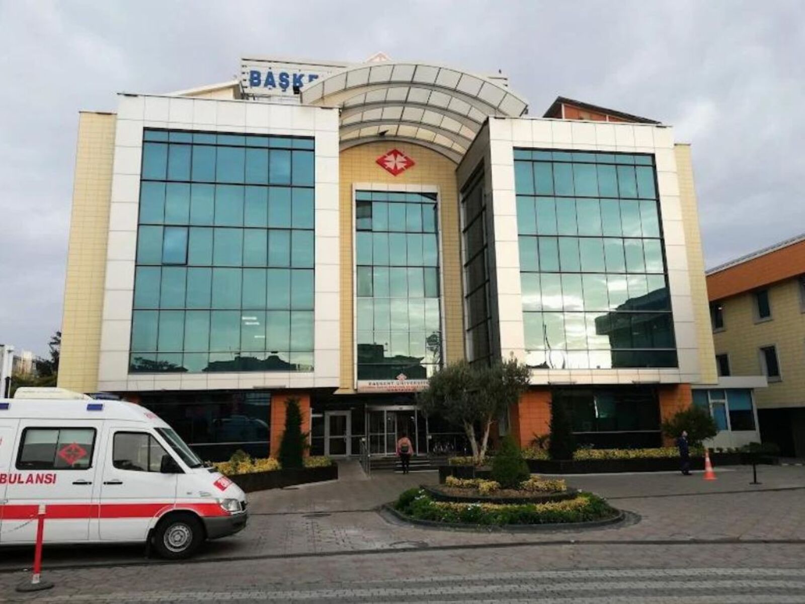 Dr. Cağrı Sade Plastic Surgery Center