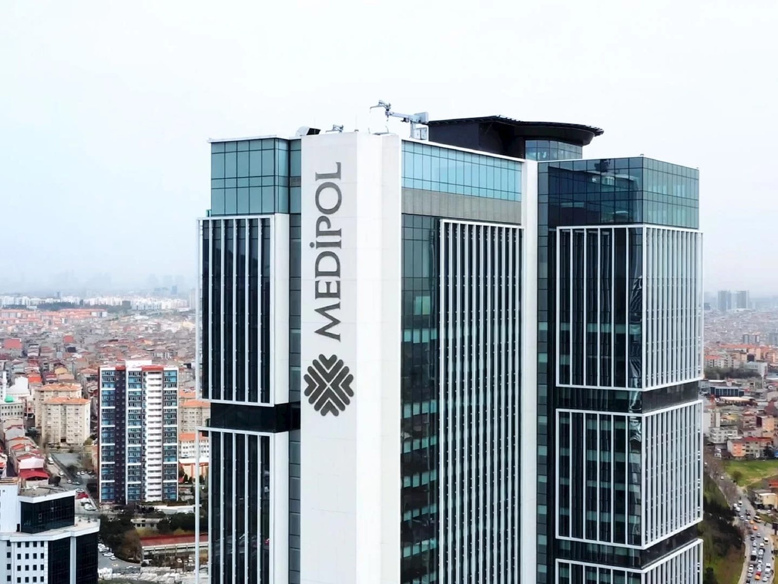 Medipol Mega Üniversite Hastanesi
