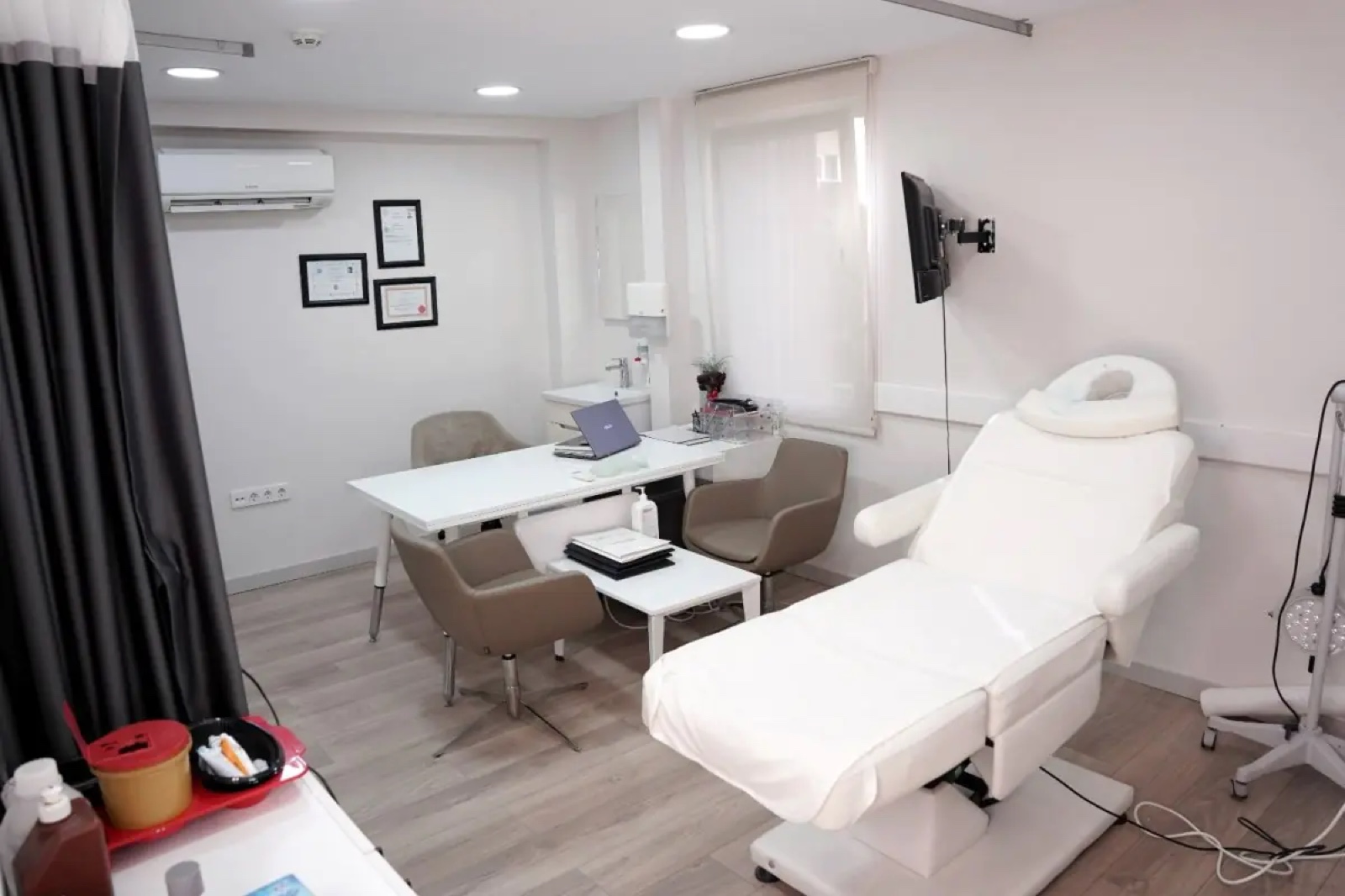 Quartz Hospital