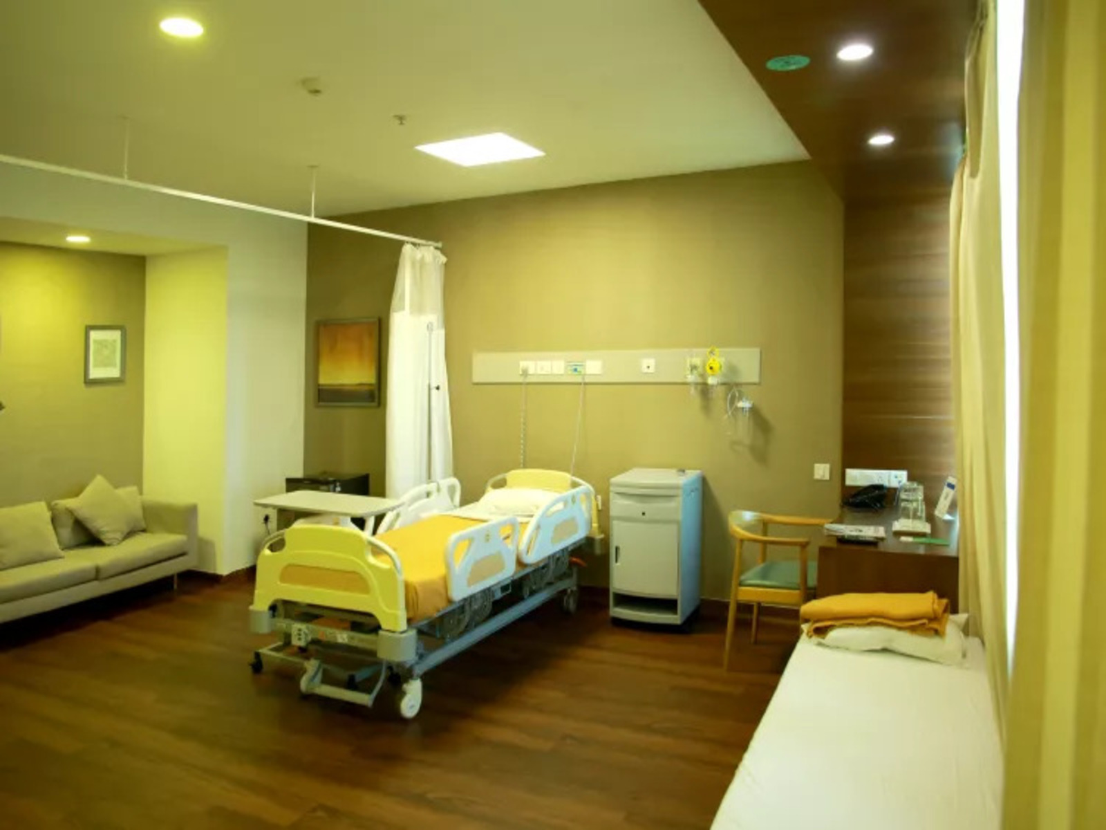 Aster Medcity