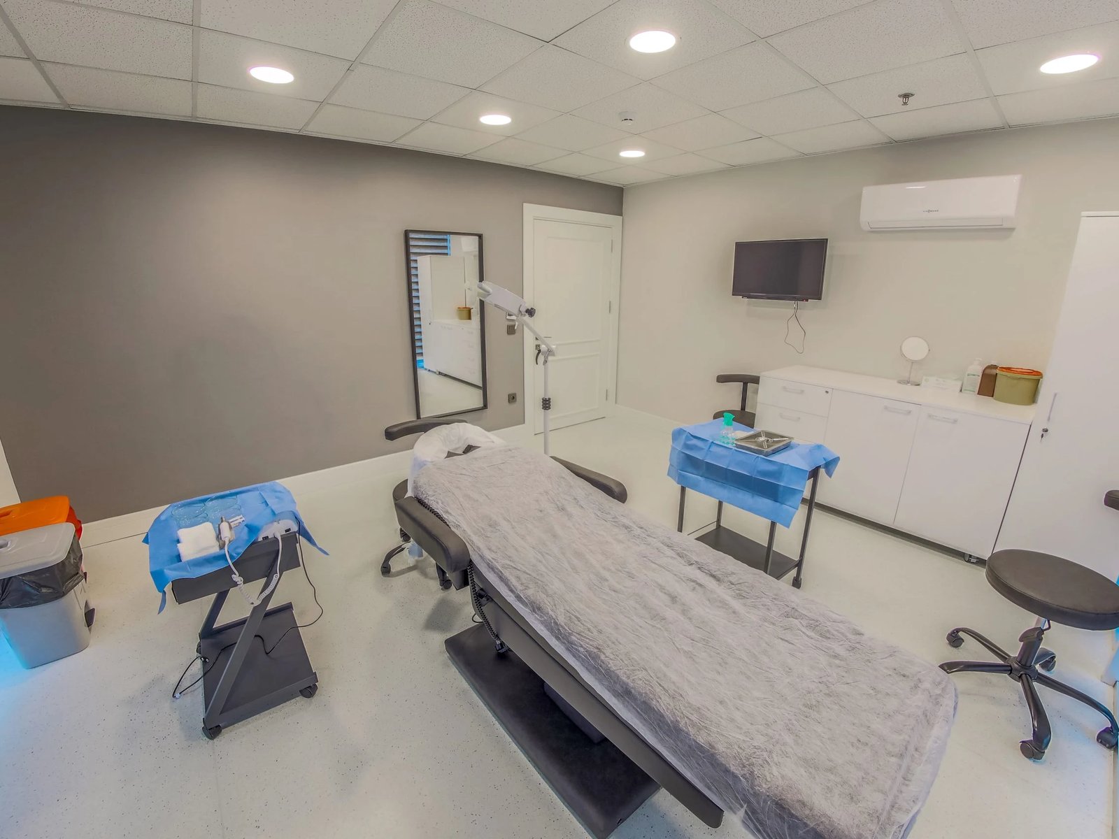 Smile Hair Clinic